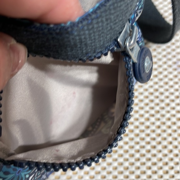 Kipling Angie Travel Cross Body Purse - Picture 7 of 14